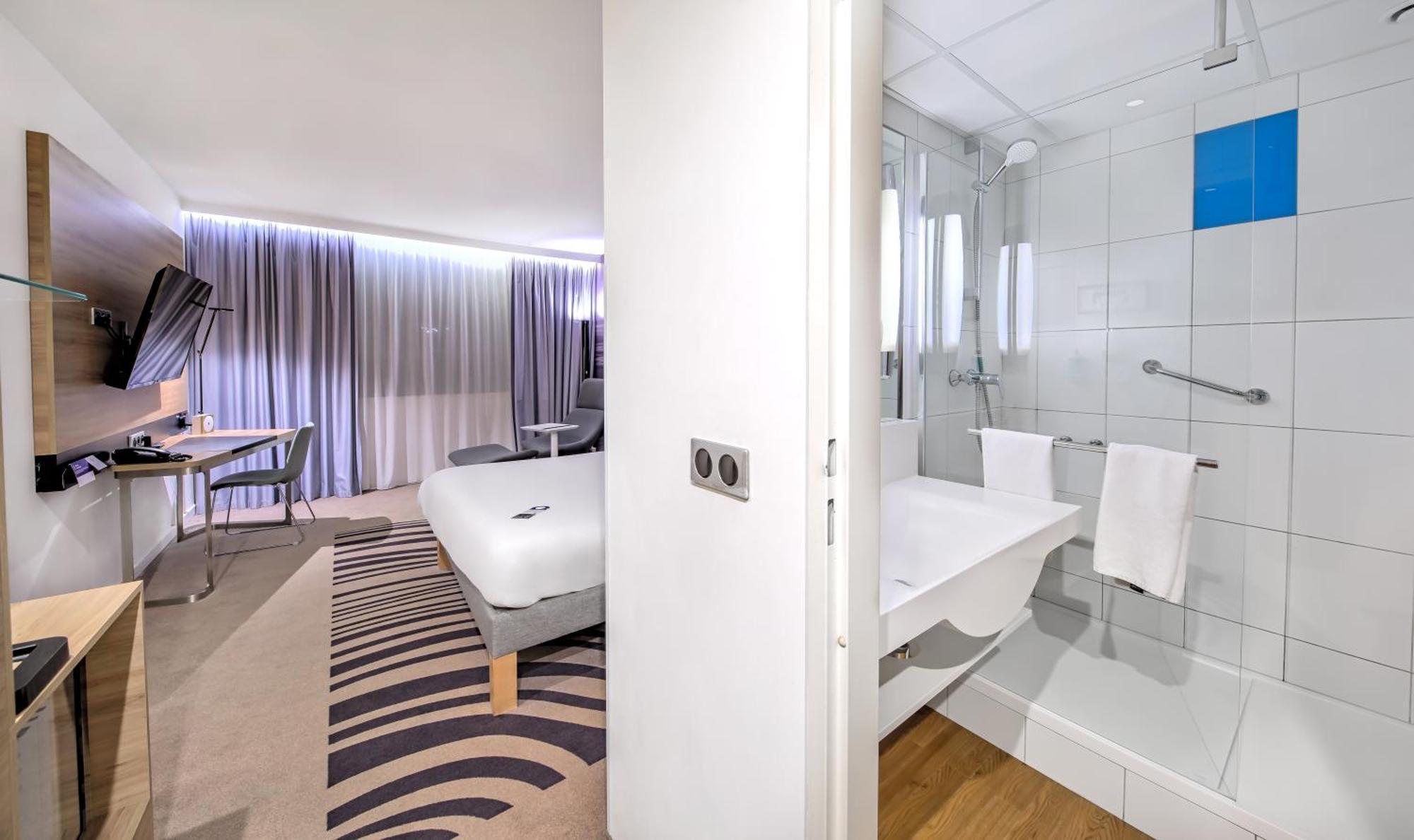 Hotell Novotel Centrum Krasków